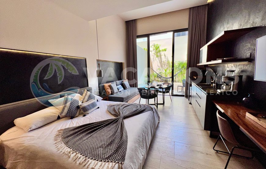 Luxurious Studio with Private Jacuzzi in Playa del Carmen